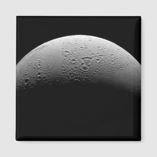 Saturns moon Enceladus 5 Magnet