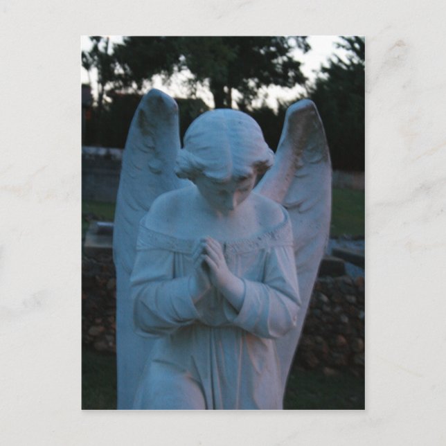 Savannah GA Angel statue in cemetary Postcard (Front)