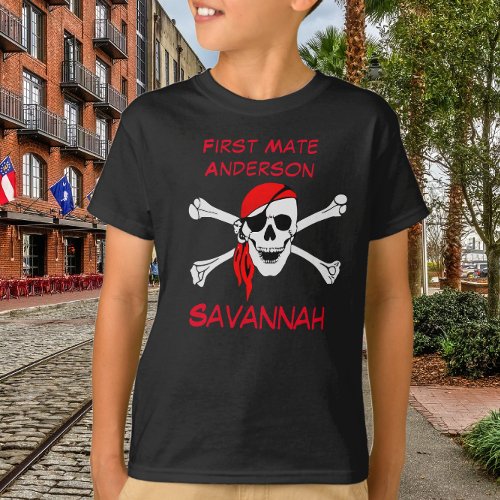 Savannah GA Pirate First Mate Name T_Shirt