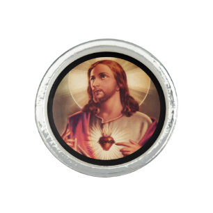 Savior with Eyes Raised Toward Heaven Ring