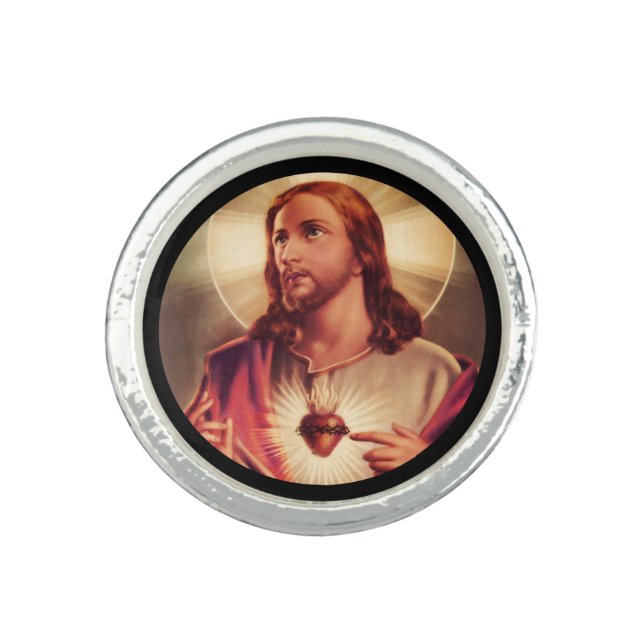 Savior with Eyes Raised Toward Heaven Ring (Front)