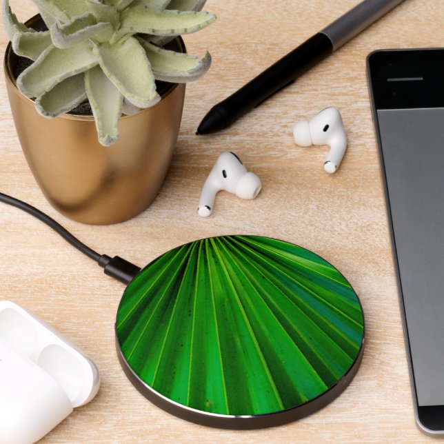 Saw Palmetto Fan Wireless Charger (Desk 2)