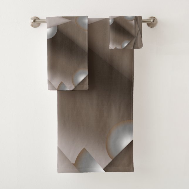 Sawtooth Edged Concentric Earth Tone Ombre Art Bath Towel Set (Insitu)