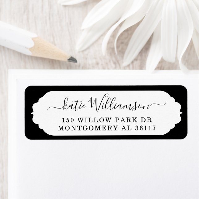 Scallop Frame Personalized Calligraphy Black Label (Insitu)