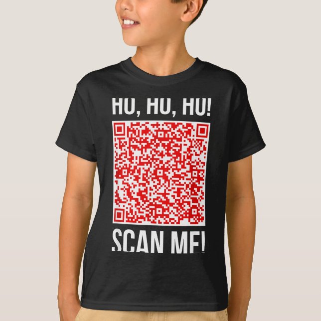 Scan Me! Qr Scan Me Joke Funny Santa Merry Christm T-Shirt (Front)