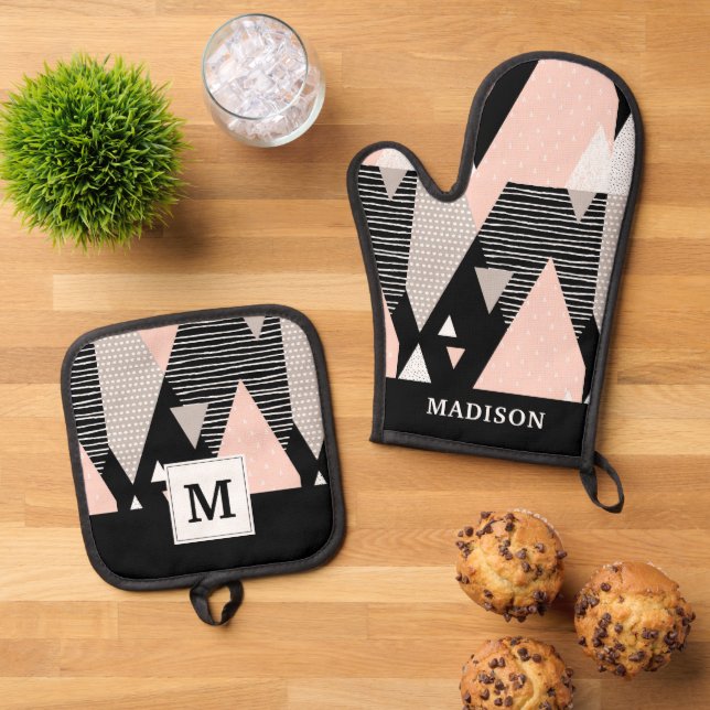 Scandi Mountain Peak Design Oven Mitt & Pot Holder Set (Top Down)
