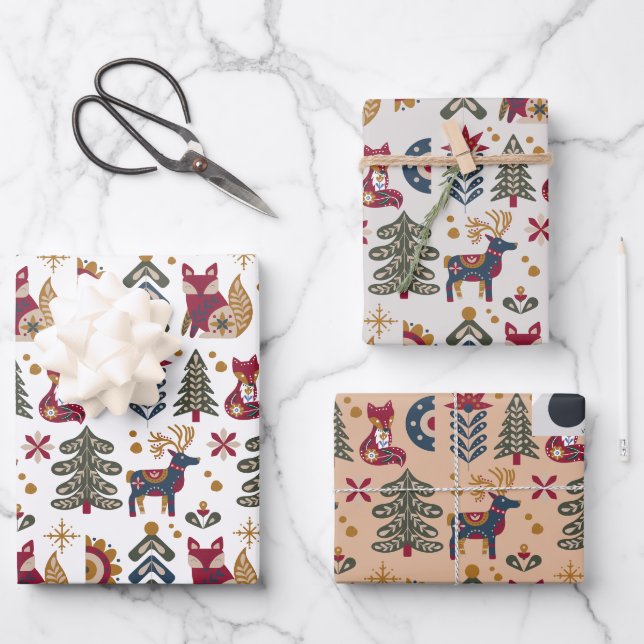 Scandinavian Christmas reindeer Woodland Animals  Wrapping Paper Sheets (Front)