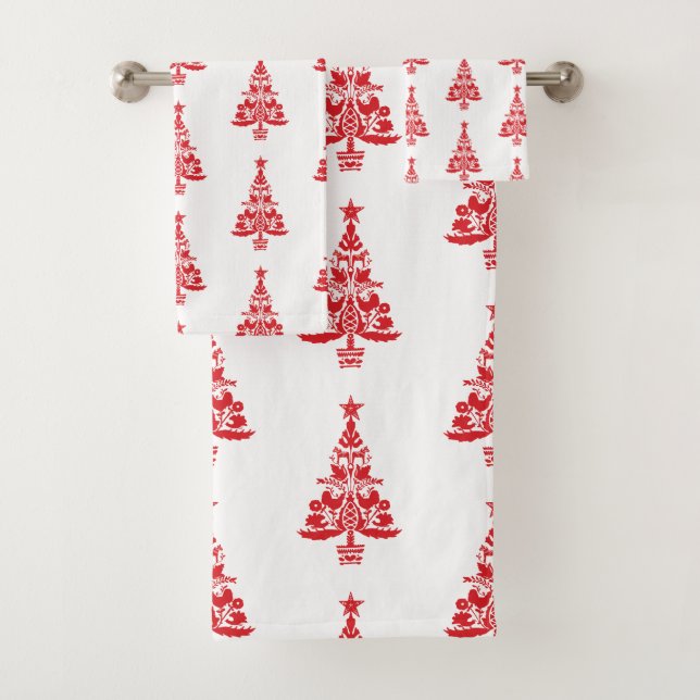 Scandinavian Christmas Tree Pattern Bath Towel Set (Insitu)