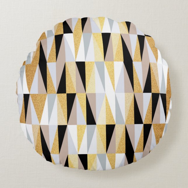 scandinavian design triangles seamless pattern vin round pillow (Front)