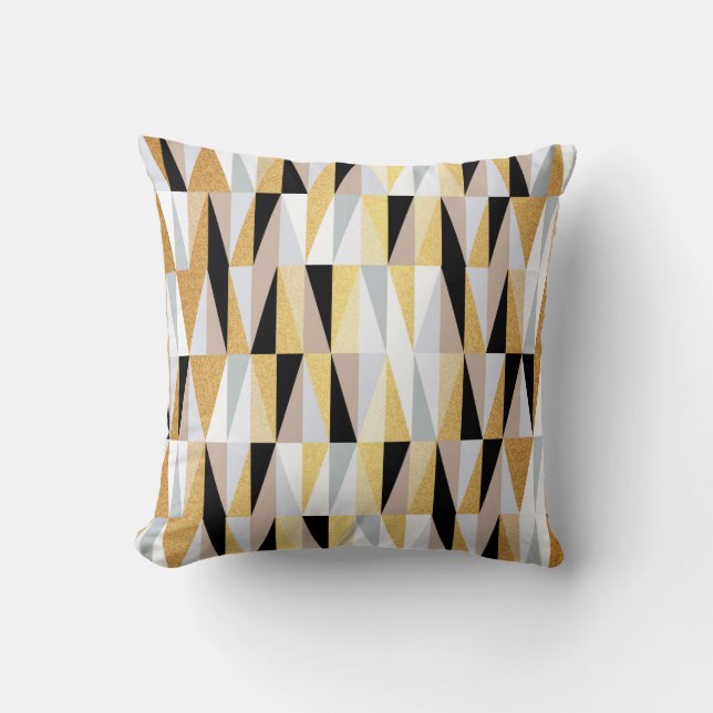 scandinavian design triangles seamless pattern vin throw pillow (Front)