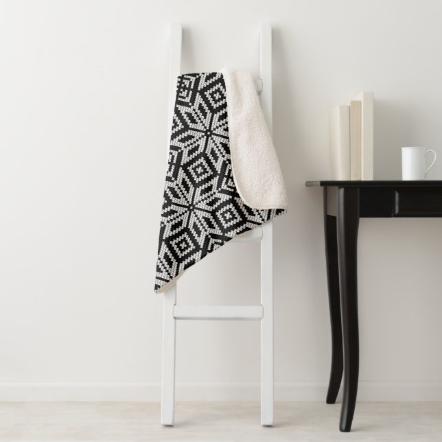 Scandinavian Selburose Christmas Pattern Sherpa Blanket (In Situ)