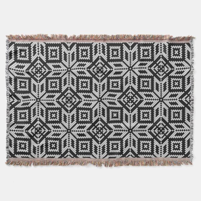 Scandinavian Selburose Christmas Pattern Throw Blanket (Front)