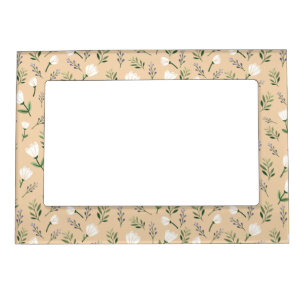 Scandinavian White Floral Magnetic Frame