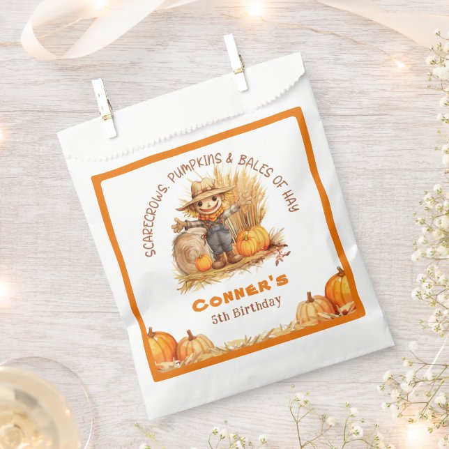 SCARECROW PUMPKINS & BALES OF HAY MODERN BIRTHDAY  FAVOR BAG (Clipped)