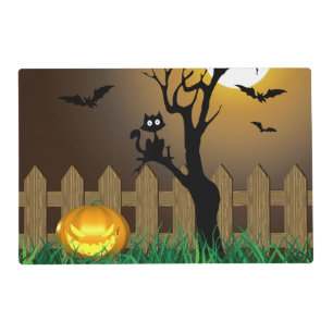 Scary Halloween Garden Scene Placemat