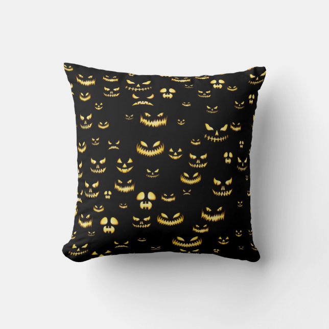Scary Halloween Pumpkin Pattern Throw Pillow (Front)
