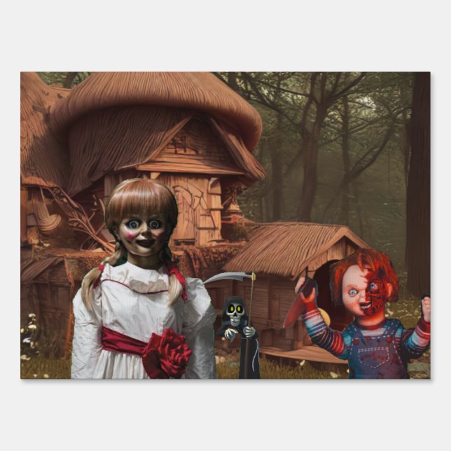 Scary Halloween.  Sign (Front)