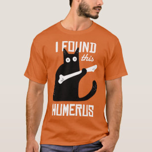 Scary I Found This Humerus Cat Black Humorous Medi T-Shirt