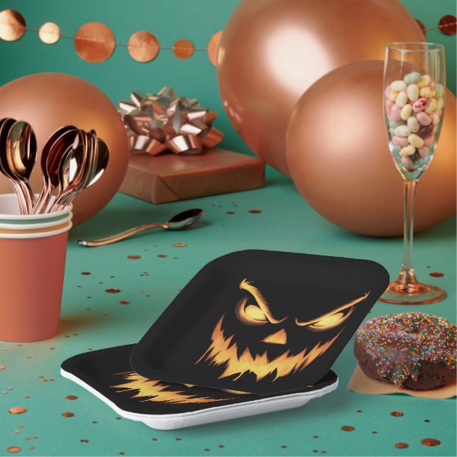 Scary Pumpkin Jack O Lantern Face Halloween Paper Plates (Multi)