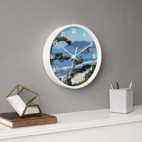 Scenic Coastline Seascape Clock