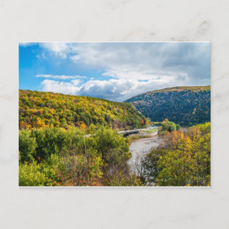Scenic Delaware Water Gap Postcard