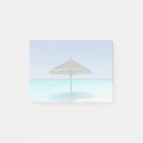 Scenic Tropical Beach with Thatched Umbrella Post_it Notes