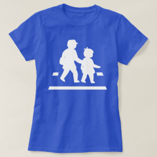 School Children Crossing >> Japanese Traffic Sign T-Shirt