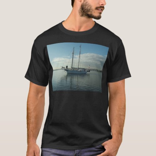 Schooner Taio T_Shirt