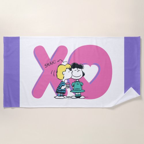 Schroeder Kisses Lucy Beach Towel