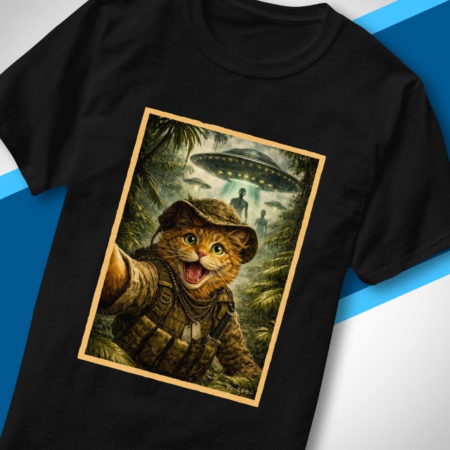 Sci Fi Jungle Cat Alien Encounter Funny UFO Art T-Shirt (Creator Uploaded)