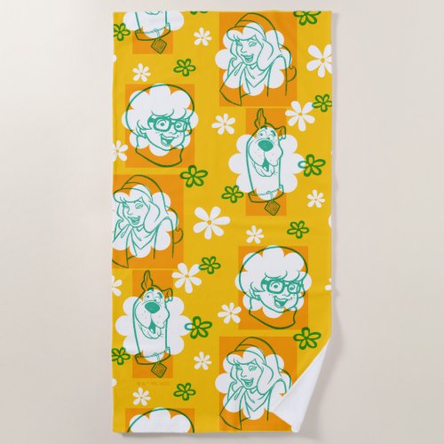 Scooby_Doo  Character Floral Pattern Beach Towel