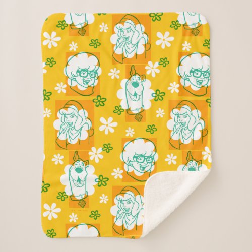 Scooby_Doo  Character Floral Pattern Sherpa Blanket