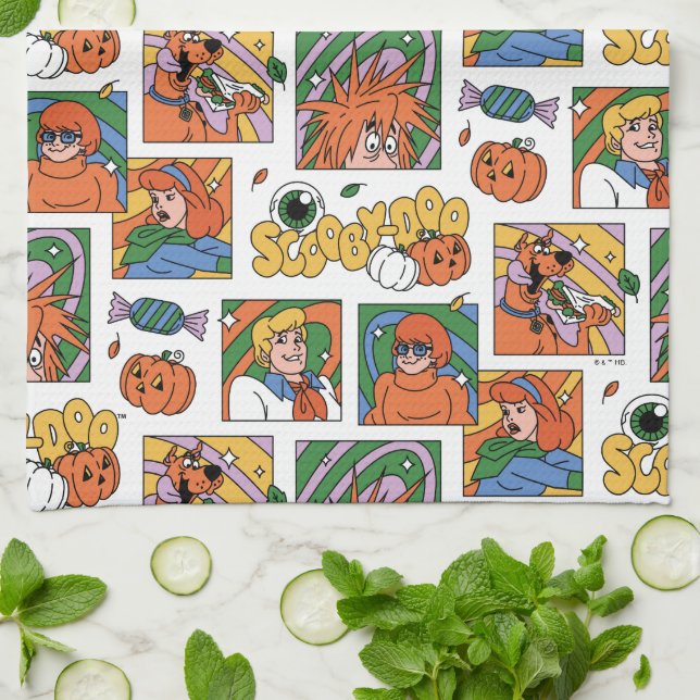 Scooby-Doo Halloween Photos Pattern Kitchen Towel (Folded)