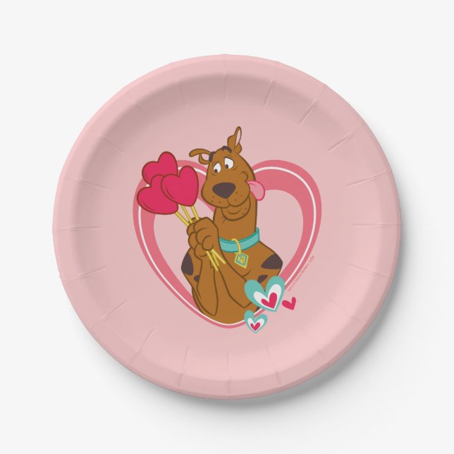 Scooby-Doo Holding Heart Lolipops Paper Plates (Front)