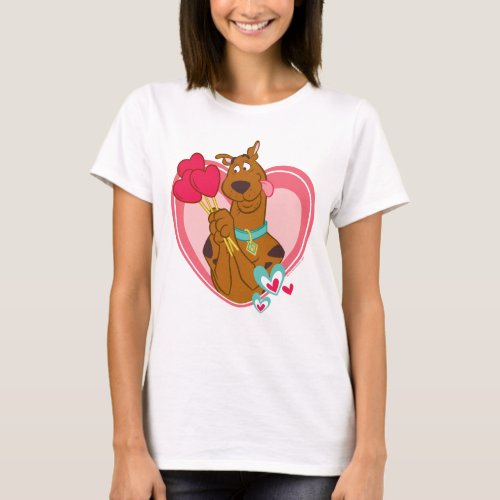 Scooby_Doo Holding Heart Lolipops T_Shirt