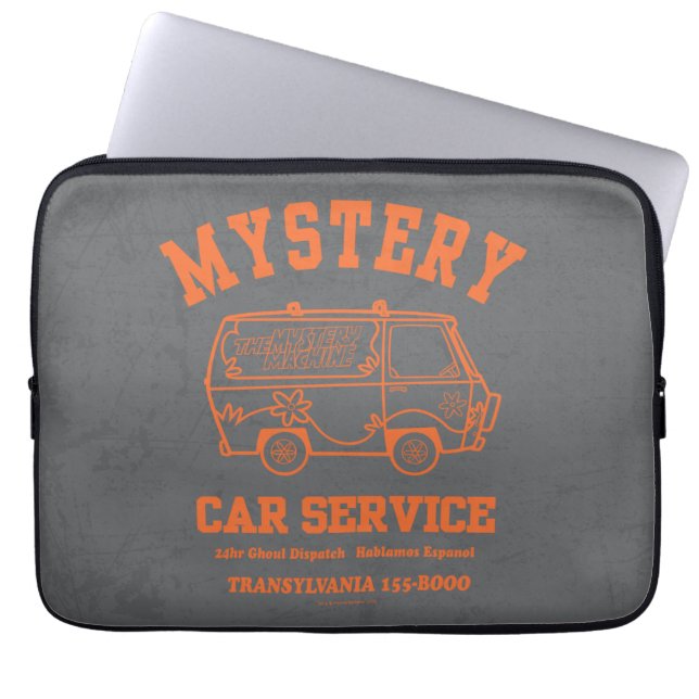 Scooby-Doo "Mystery Car Service" Graphic Laptop Sleeve (Front)