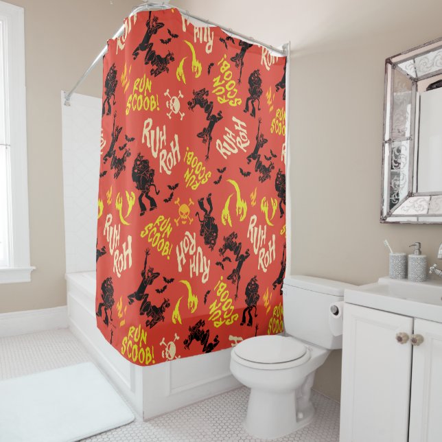 Scooby-Doo | Ruh Roh Run Scoob! Pattern Shower Curtain (In Situ)