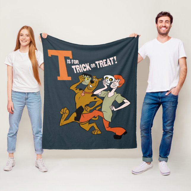 Scooby-Doo | T is for Trick or Treat Fleece Blanket (In Situ)