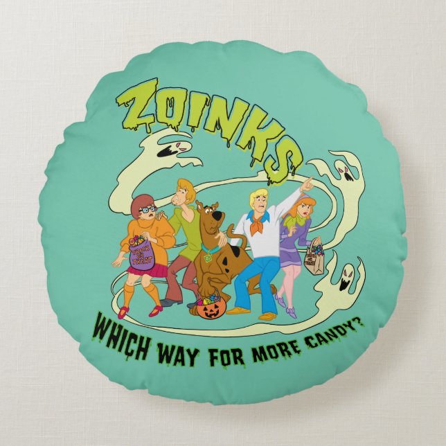 Scooby-Doo | Zoinks Which Way for More Candy? Round Pillow (Front)