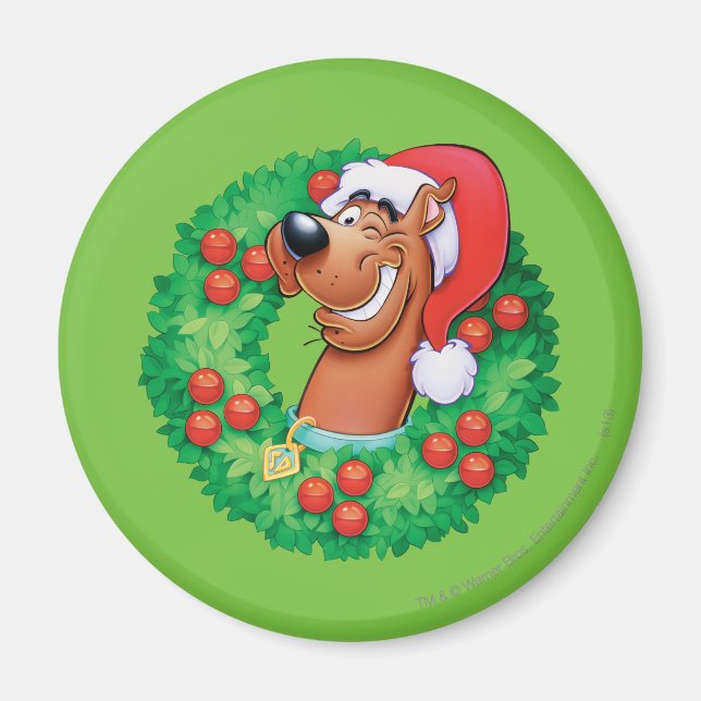 Scooby in Wreath Magnet (Front)