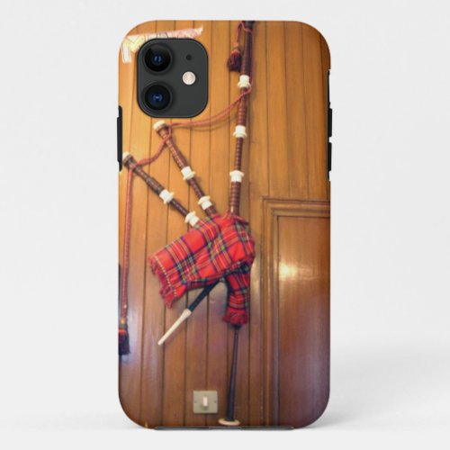 Scotland Bagpipe Tartan Plaid Musical Instrument iPhone 11 Case