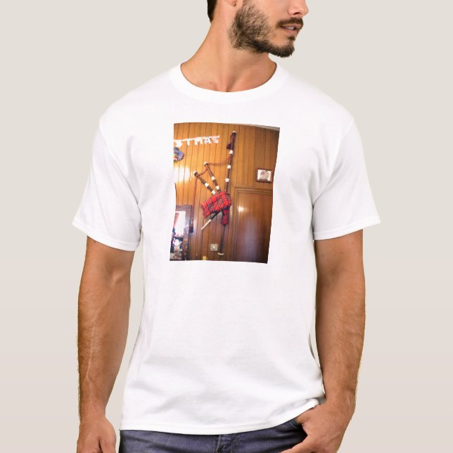 Scotland Bagpipe Tartan Plaid Musical Instrument T-Shirt (Front)