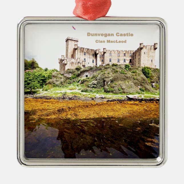 Scotland Dunvegan Castle – MacLeod Clan Metal Ornament (Front)