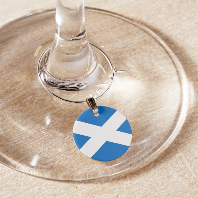 Scotland Flag Freedom Wine Glass Charm (In Situ)