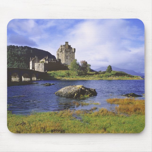 Scotland, Highland, Wester Ross, Eilean Donan 2 Mouse Pad (Front)