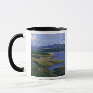 Scotland, Highland, Wester Ross, Loch Garry. An Mug