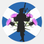 Scotland Piper, St Andrews cross, thistle Classic Round Sticker
