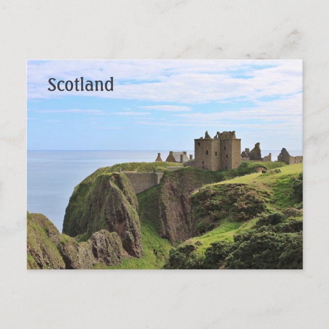 Scotland Postcard with Beautiful Castle (Front)
