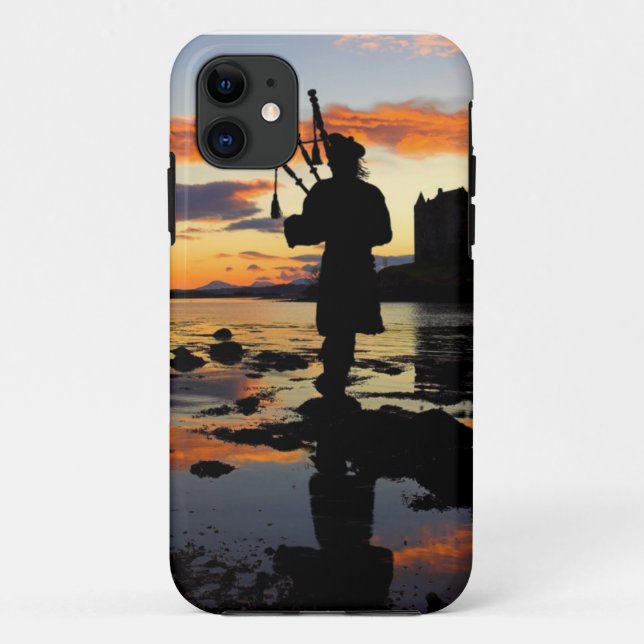 Scotland, Scottish bag pipper pipes sunset Case-Mate iPhone Case (Back)