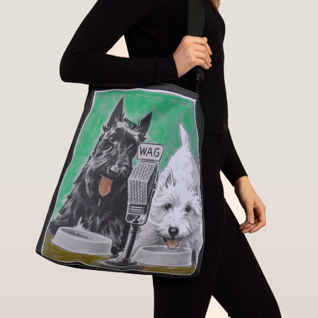 Scottie dogs Blackie and Whitie on the radio Crossbody Bag (Close Up)